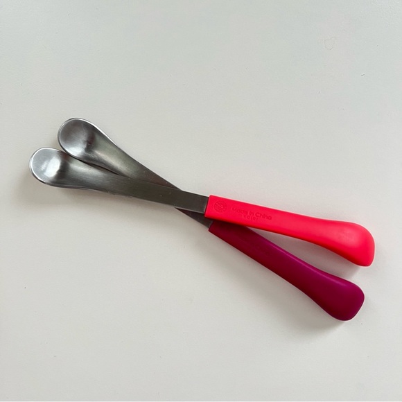 EZPZ mini silicone placemat with divided segments + boon spoons + more! - Picture 8 of 11